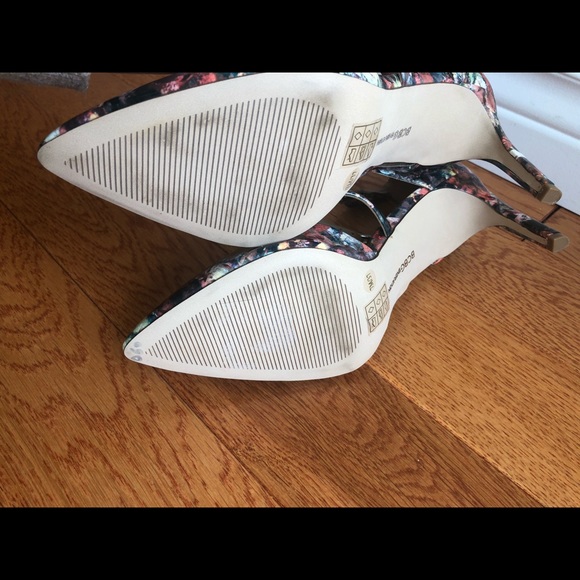 BCBGeneration Gladiator Buckle Strap Heel Shoes - Picture 15 of 16